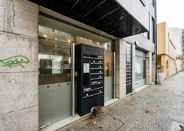 Republica Pearl, A Coastal Gem In Appartamento *