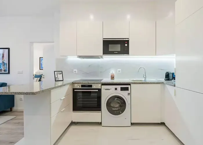 Republica Pearl, A Coastal Gem In Apartament Matosinhos (Porto)