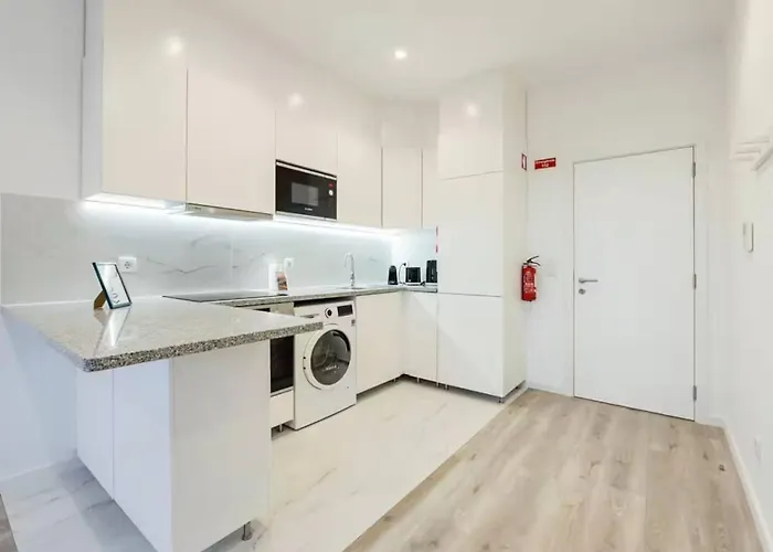 Republica Pearl, A Coastal Gem In Apartament *